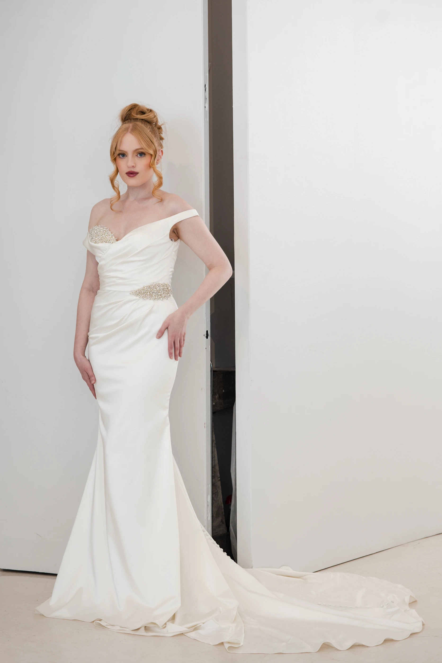 Asa bridal dress — full silhouette and train